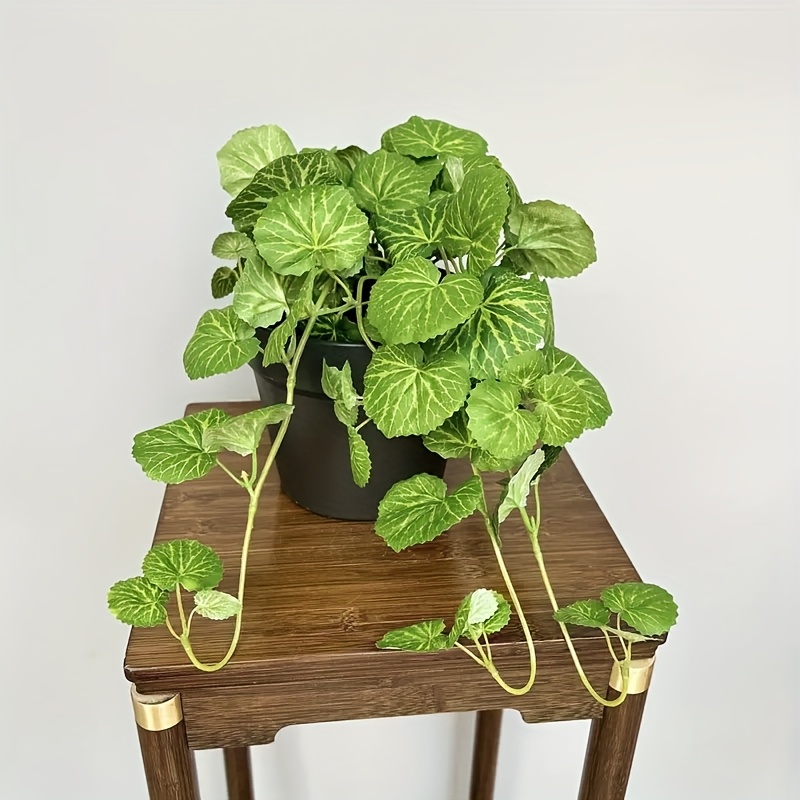 An artificial hanging vine pla - Bonsai Garden Indoor avaliação e preço
